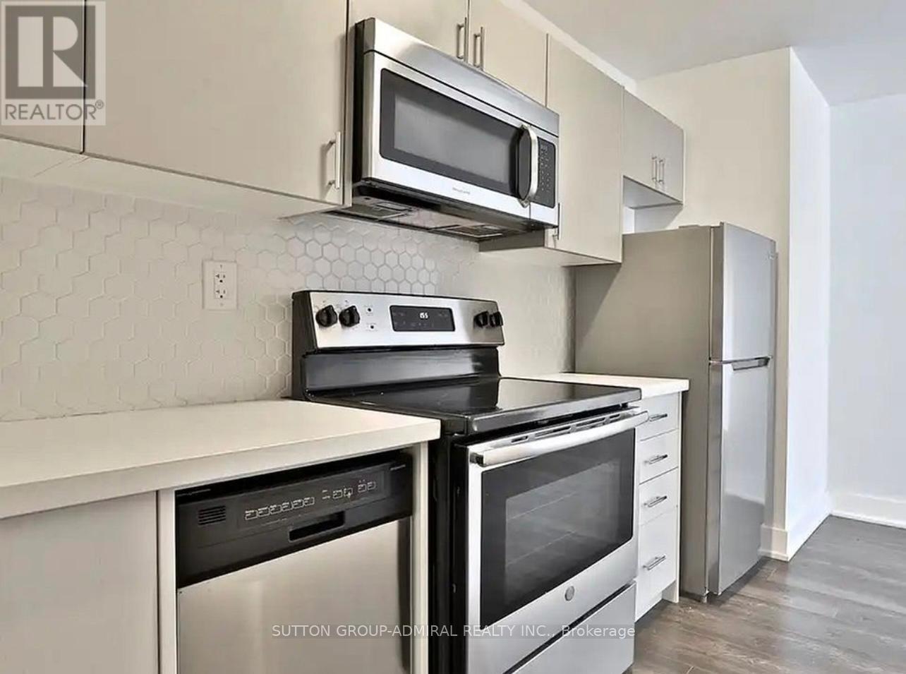 37 - 34 Heydon Park Road, Toronto, Ontario  M6J 2C8 - Photo 3 - C12519080