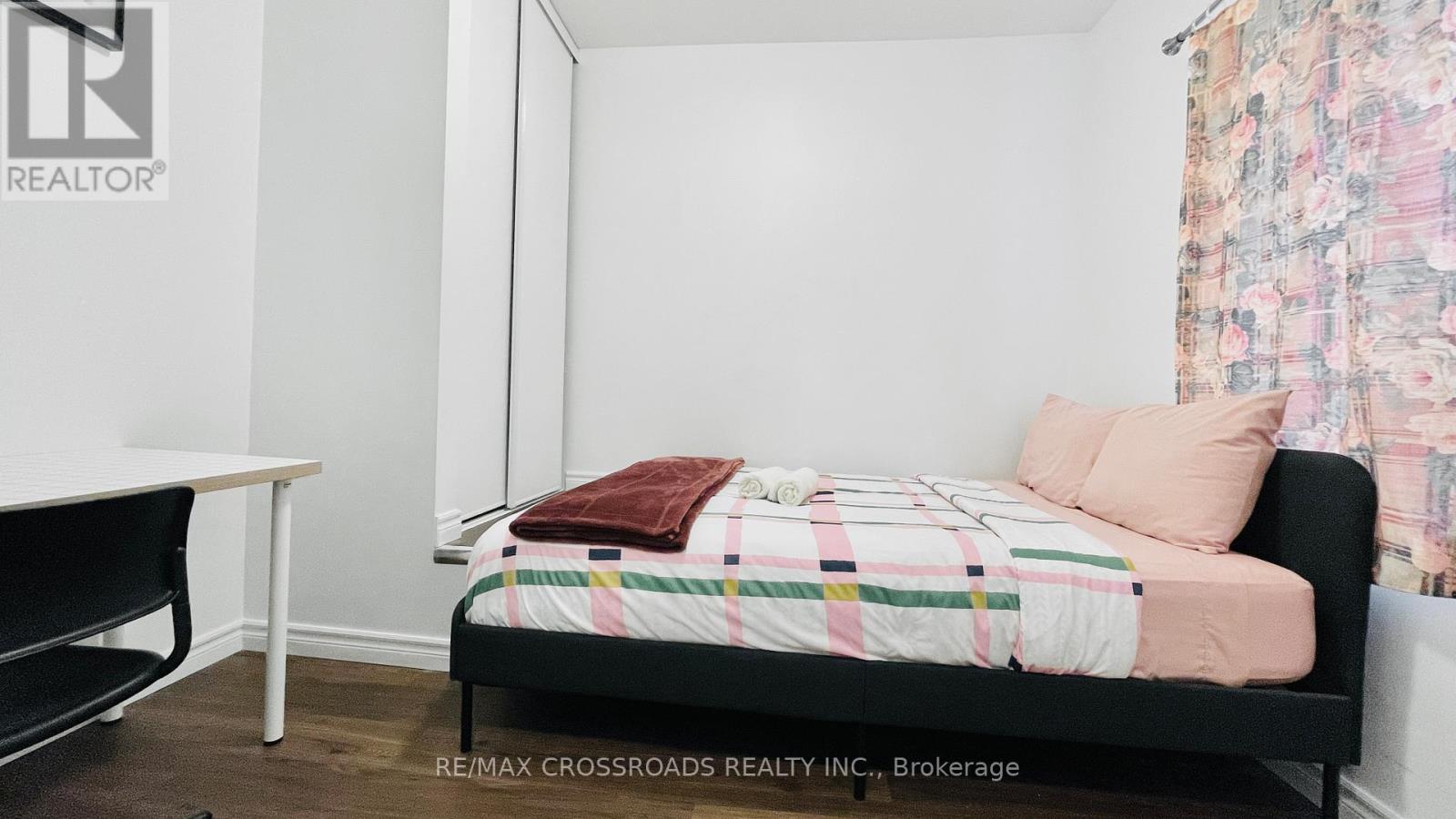 Main Floor - 278 Shuter Street, Toronto, Ontario  M5A 1W3 - Photo 9 - C12519100