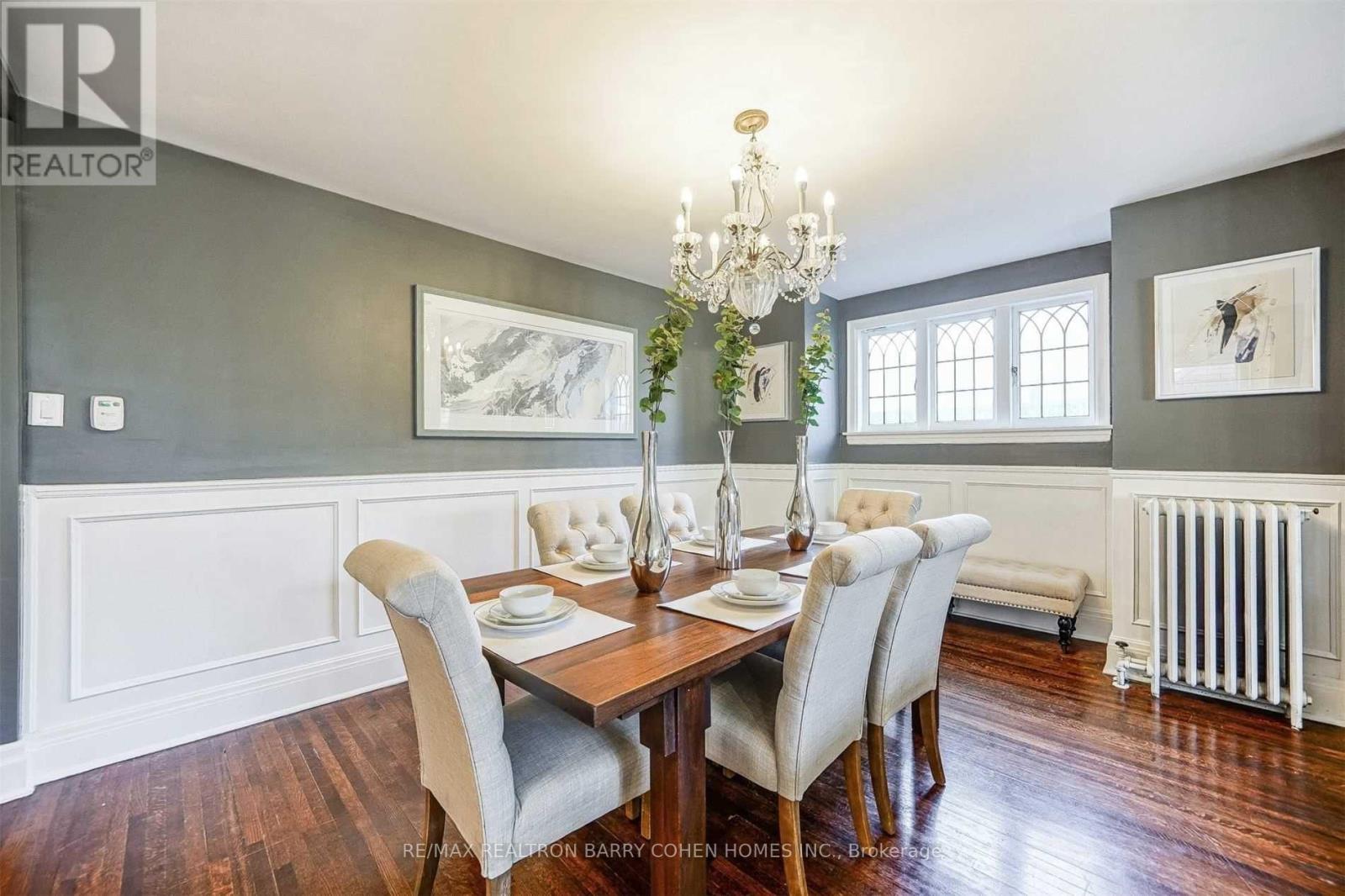 3 Fairleigh Crescent, Toronto, Ontario  M6C 3R7 - Photo 10 - C12519166