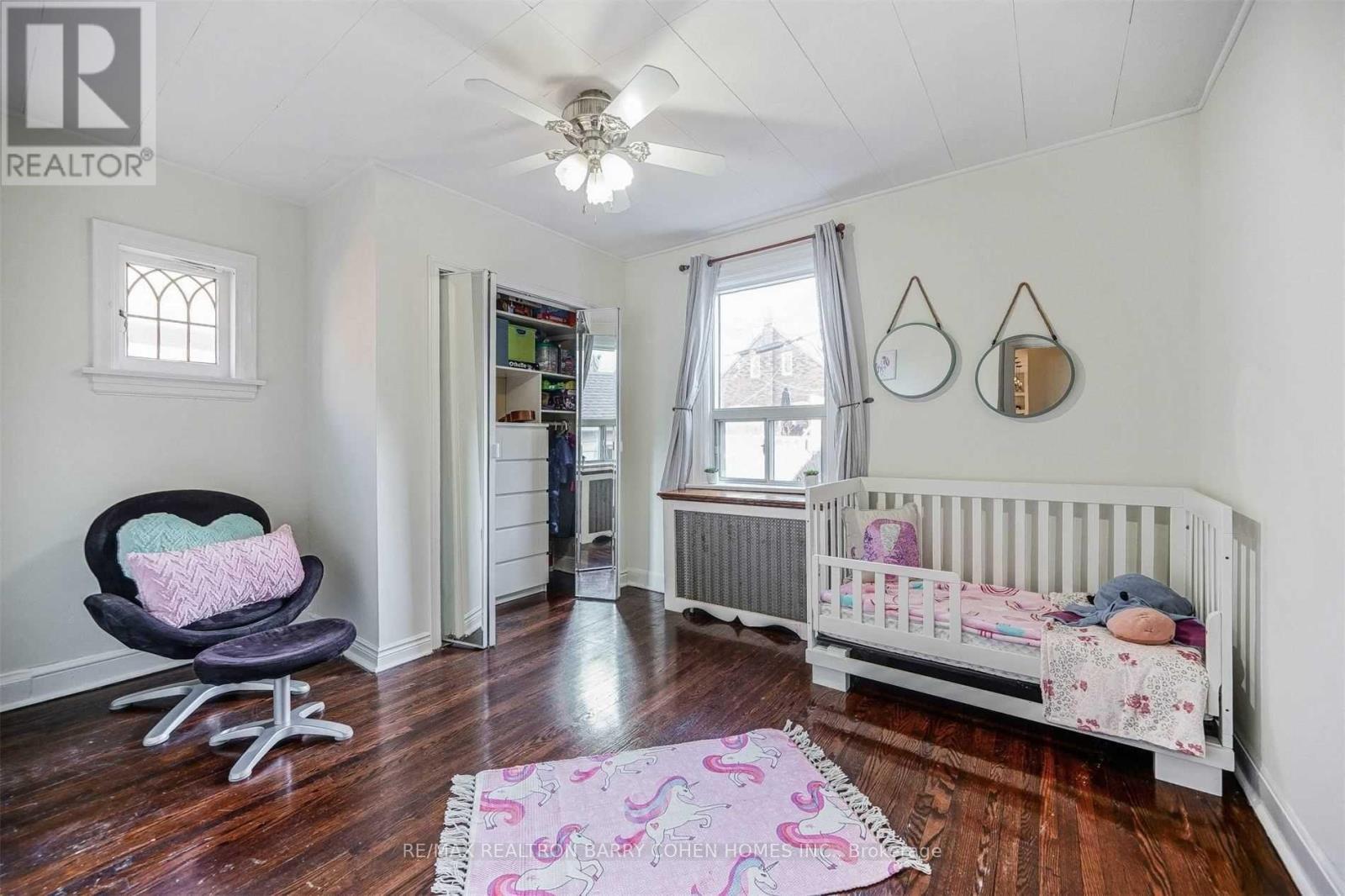 3 Fairleigh Crescent, Toronto, Ontario  M6C 3R7 - Photo 14 - C12519166