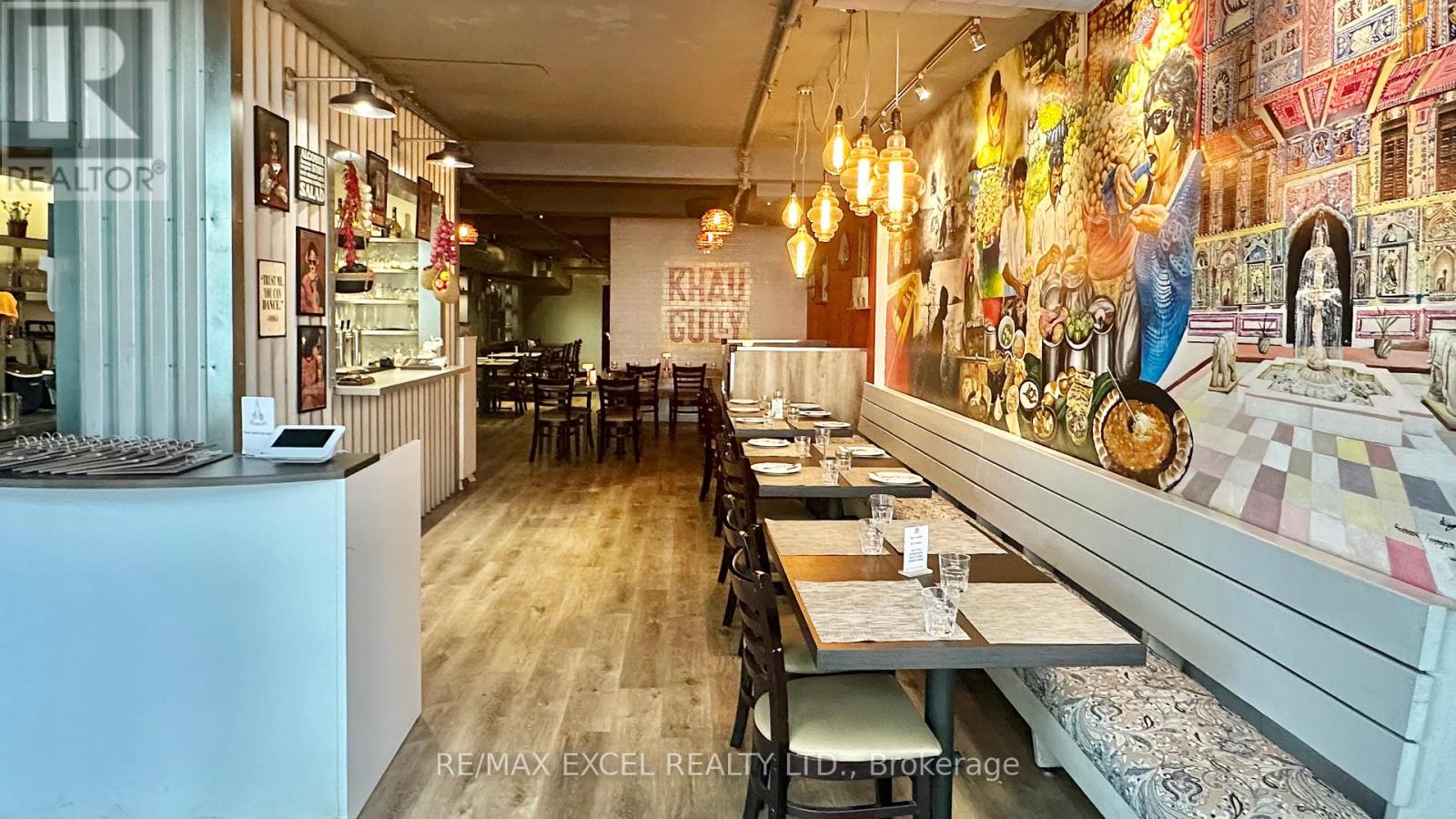 1991 Yonge Street, Toronto, Ontario  M4S 1Z8 - Photo 7 - C12519192