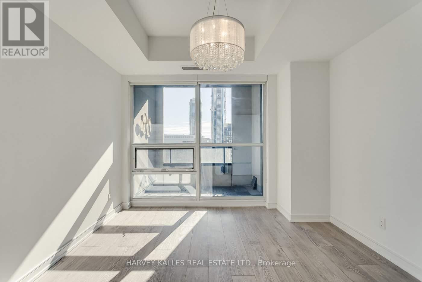 2709 - 88 Scott Street, Toronto, Ontario  M5E 0A9 - Photo 36 - C12519196