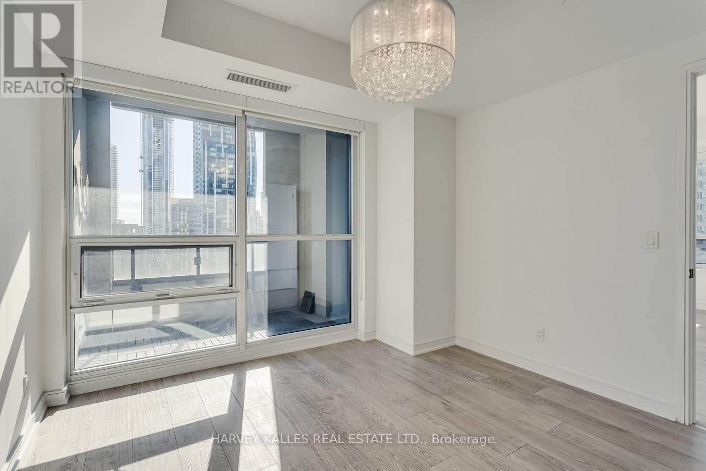 2709 - 88 Scott Street, Toronto, Ontario  M5E 0A9 - Photo 37 - C12519196