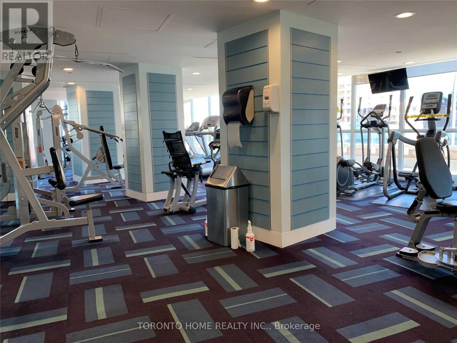 2004 - 18 Yonge Street, Toronto, Ontario  M5E 1R4 - Photo 17 - C12519206