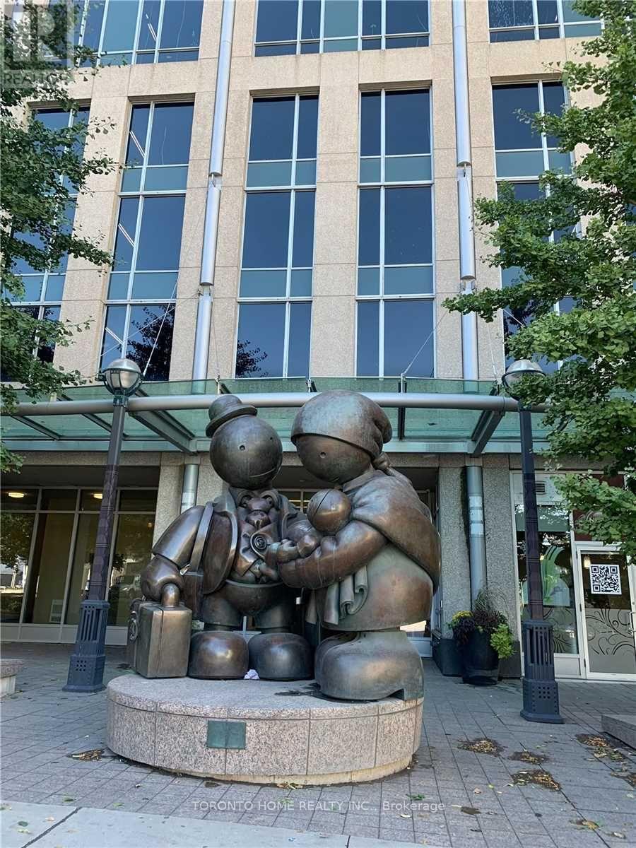 2004 - 18 Yonge Street, Toronto, Ontario  M5E 1R4 - Photo 26 - C12519206