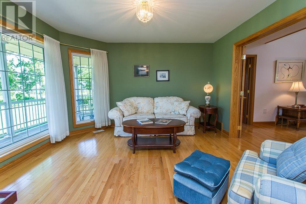 21 Lighthouse Point Dr, Thessalon, Ontario  P0R 1L0 - Photo 12 - SM251674