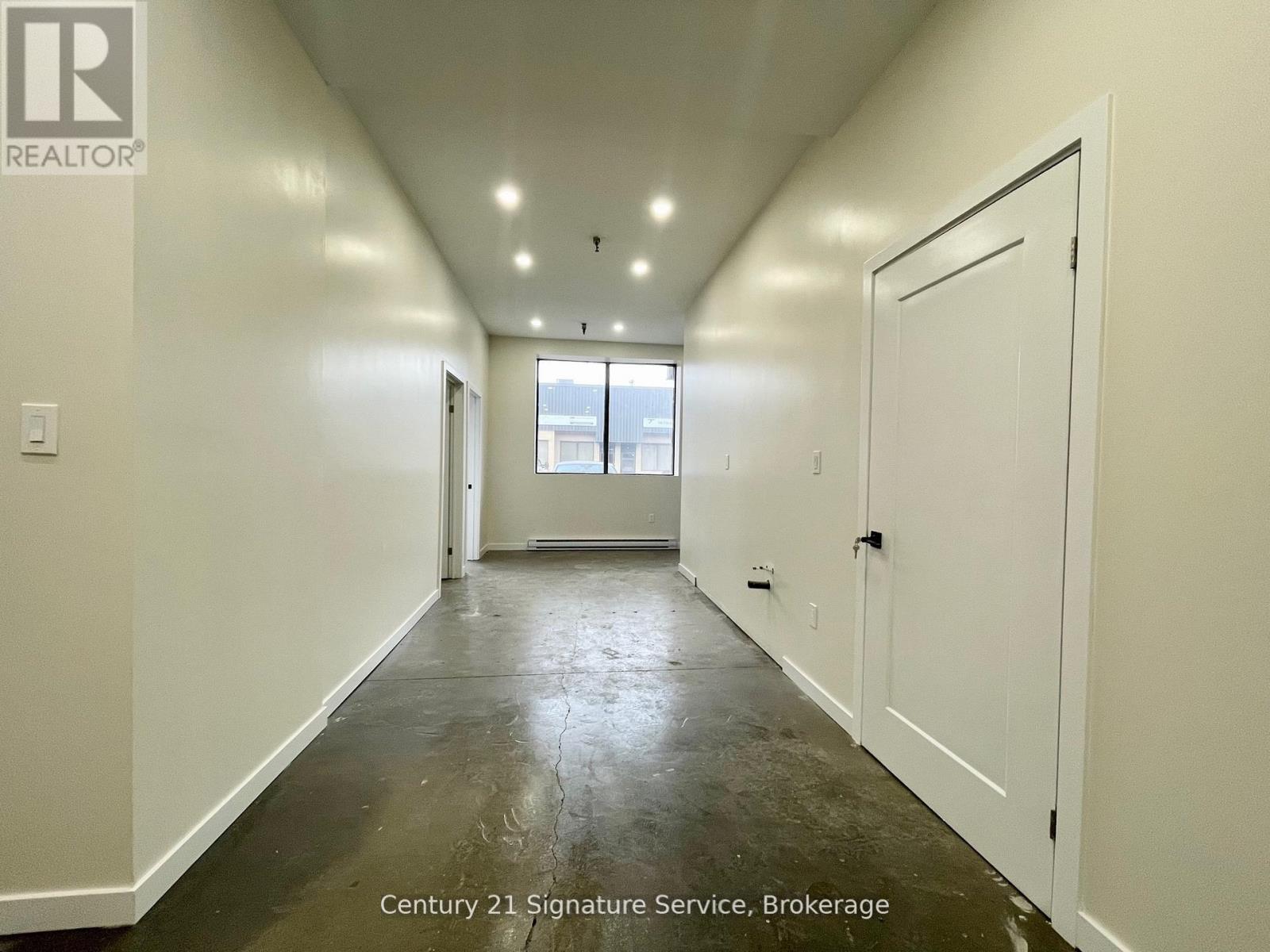 3 - 1050 Britannia Road E, Mississauga, Ontario L4W 4N9 - Photo 27 - W12383530