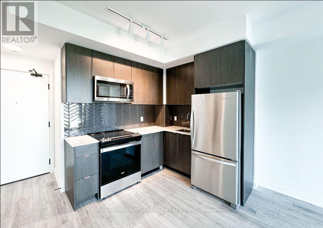 Unit 810a - 1606 Charles Street, Whitby, Ontario  L1N 0P1 - Photo 3 - E12519316