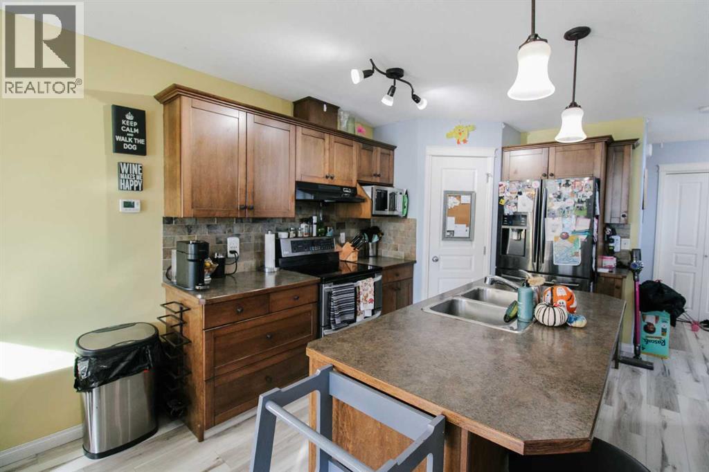 701 Silkstone Close W, Lethbridge, Alberta  T1J 4C5 - Photo 11 - A2267741