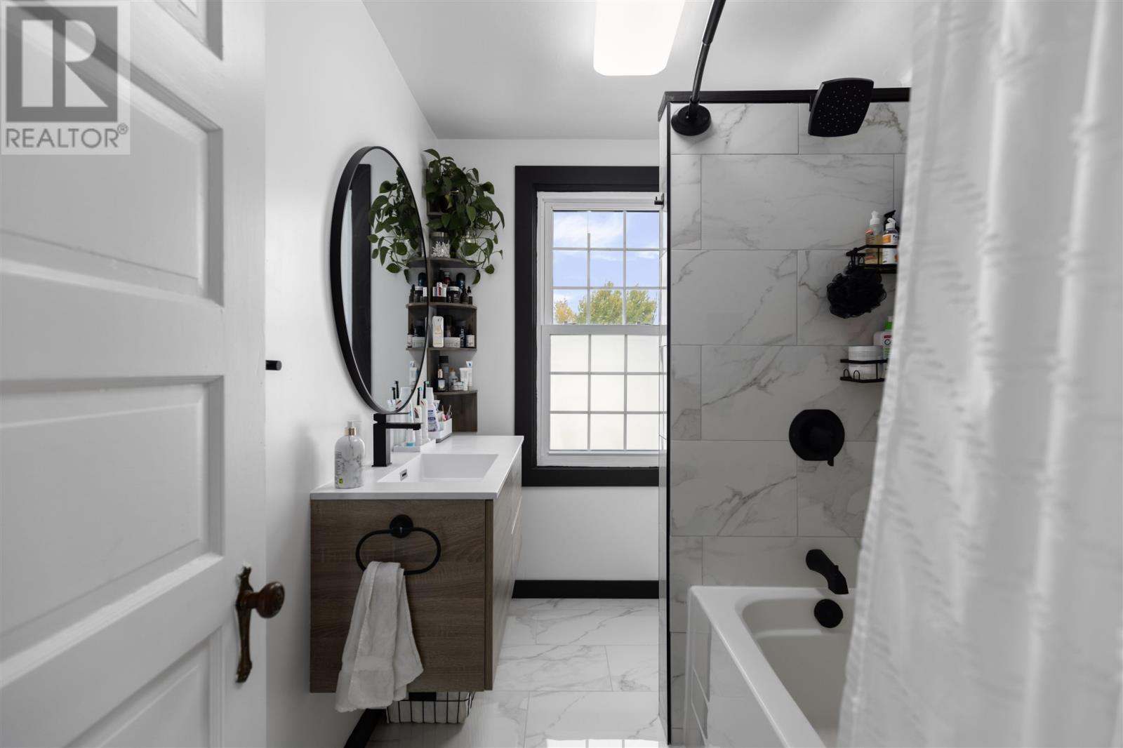 21 Wallace Ter, Sault Ste. Marie, Ontario P6B 1J7 - Photo 28 - SM253181