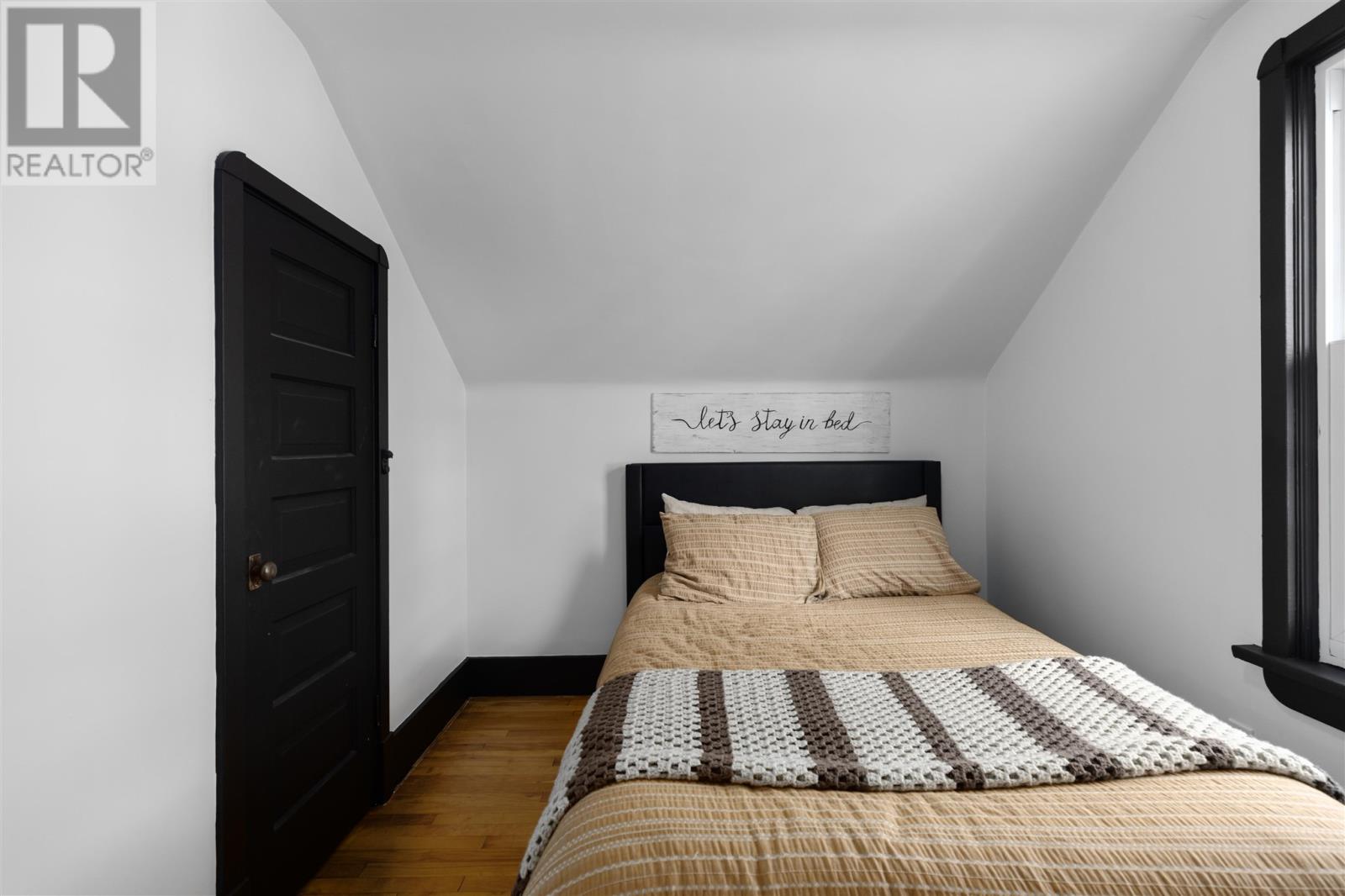 21 Wallace Ter, Sault Ste. Marie, Ontario P6B 1J7 - Photo 24 - SM253181