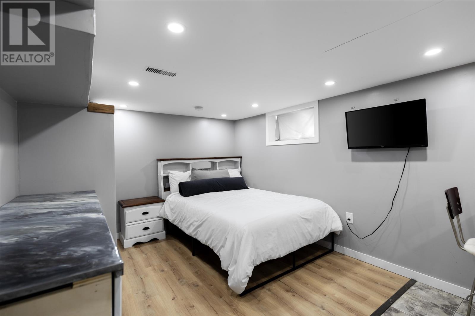 21 Wallace Ter, Sault Ste. Marie, Ontario P6B 1J7 - Photo 35 - SM253181