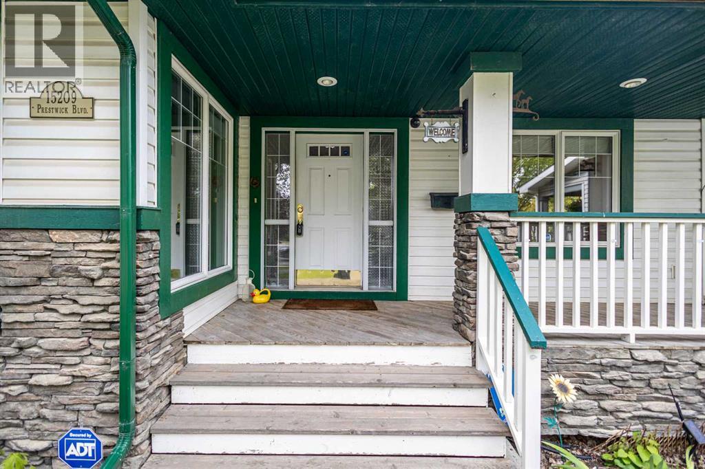 15209 Prestwick Boulevard Se, Calgary, Alberta  T2Z 3L3 - Photo 8 - A2255729