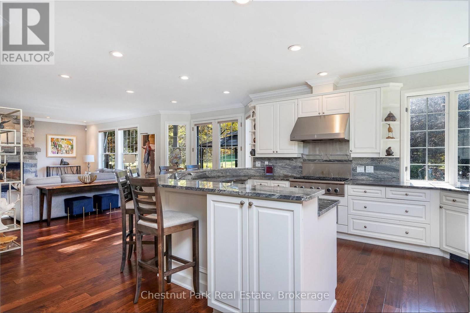 108 Grand Cypress Lane, Blue Mountains, Ontario  L9Y 0K6 - Photo 11 - X12519282