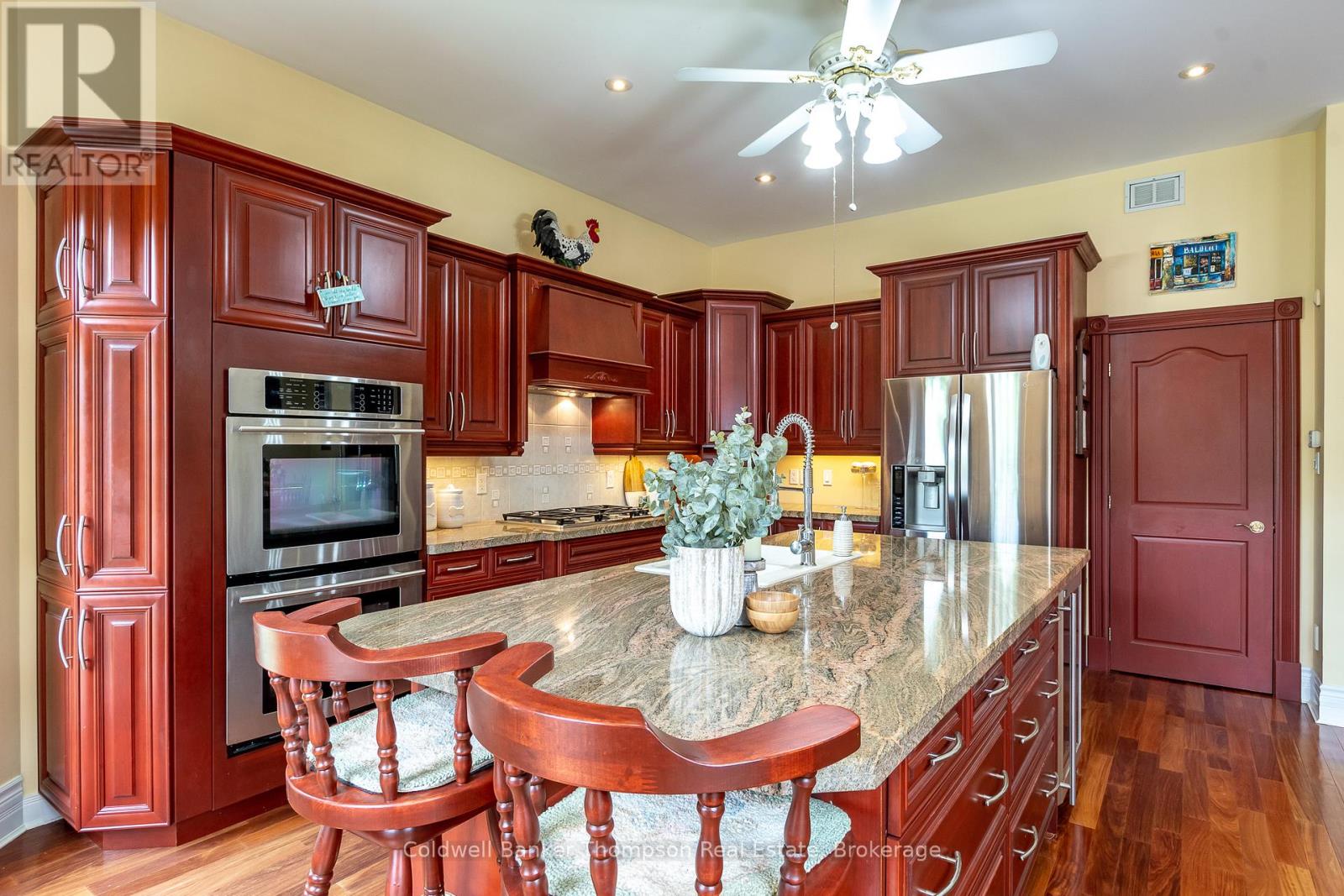 87 Deerfoot Trail, Huntsville, Ontario P1H 0A7 - Photo 17 - X12519378