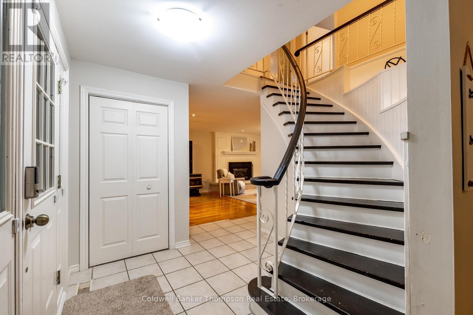 26 Helen Street, Huntsville, Ontario P1H 1H5 - Photo 21 - X12519396