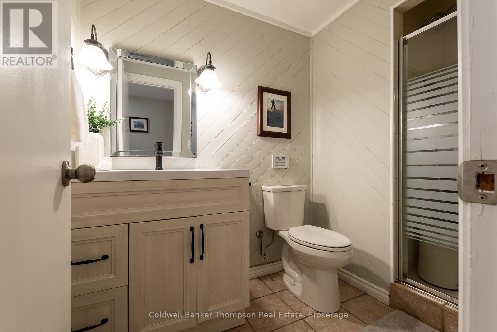 26 Helen Street, Huntsville, Ontario P1H 1H5 - Photo 34 - X12519396