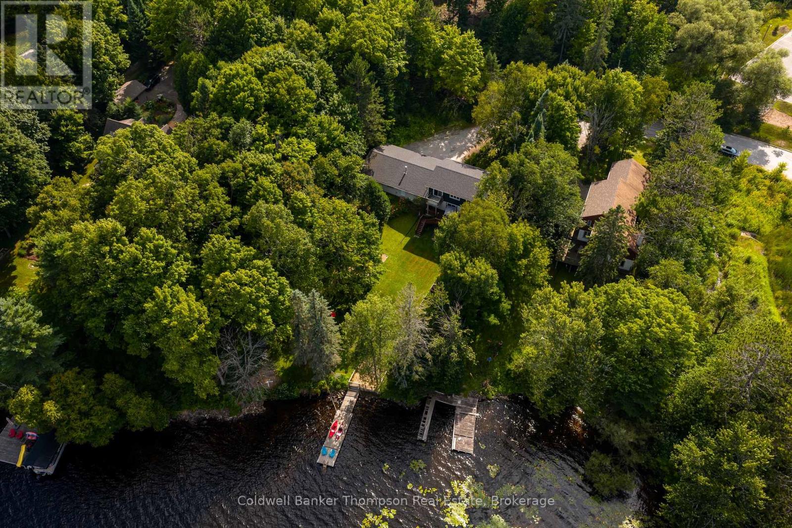 26 Helen Street, Huntsville, Ontario P1H 1H5 - Photo 46 - X12519396