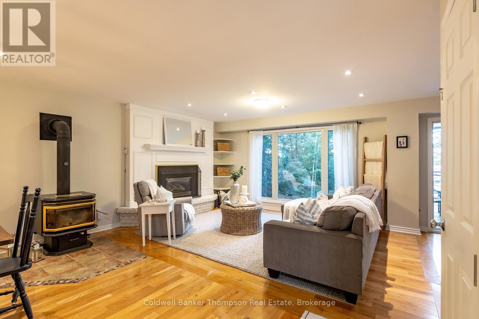 26 Helen Street, Huntsville, Ontario P1H 1H5 - Photo 6 - X12519396