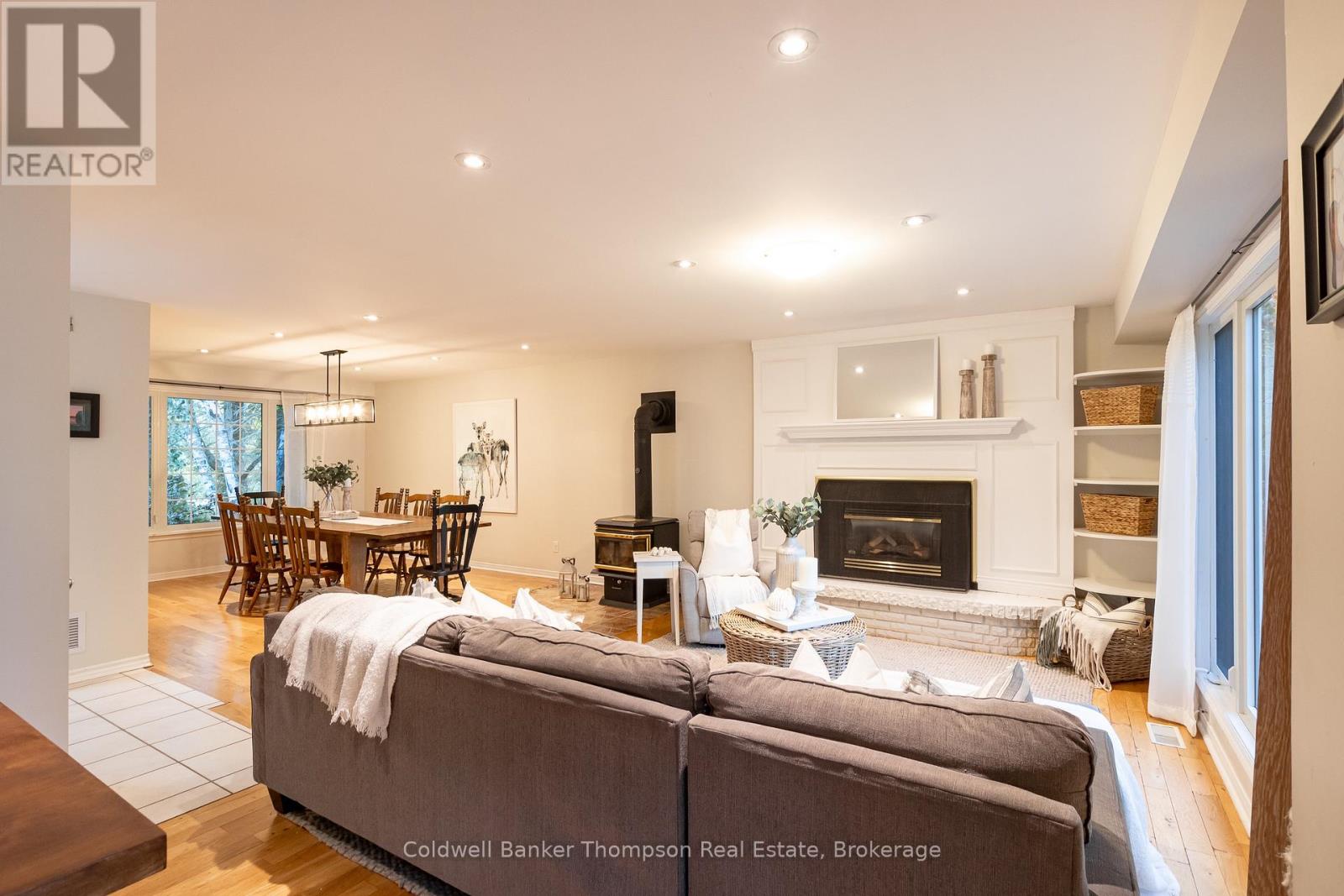 26 Helen Street, Huntsville, Ontario P1H 1H5 - Photo 7 - X12519396