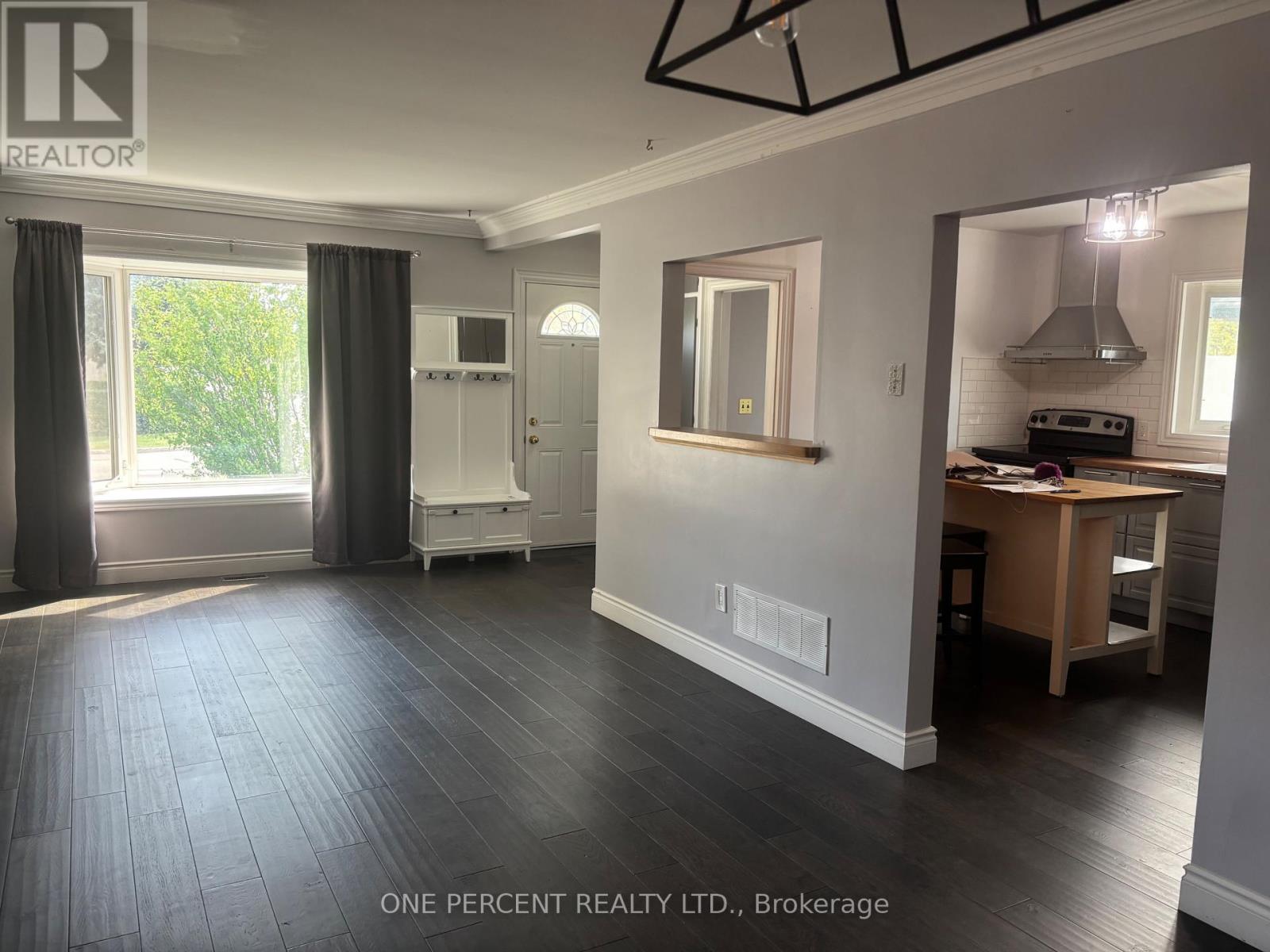 52 Terraview Boulevard, Toronto, Ontario  M1R 4L9 - Photo 2 - E12519136