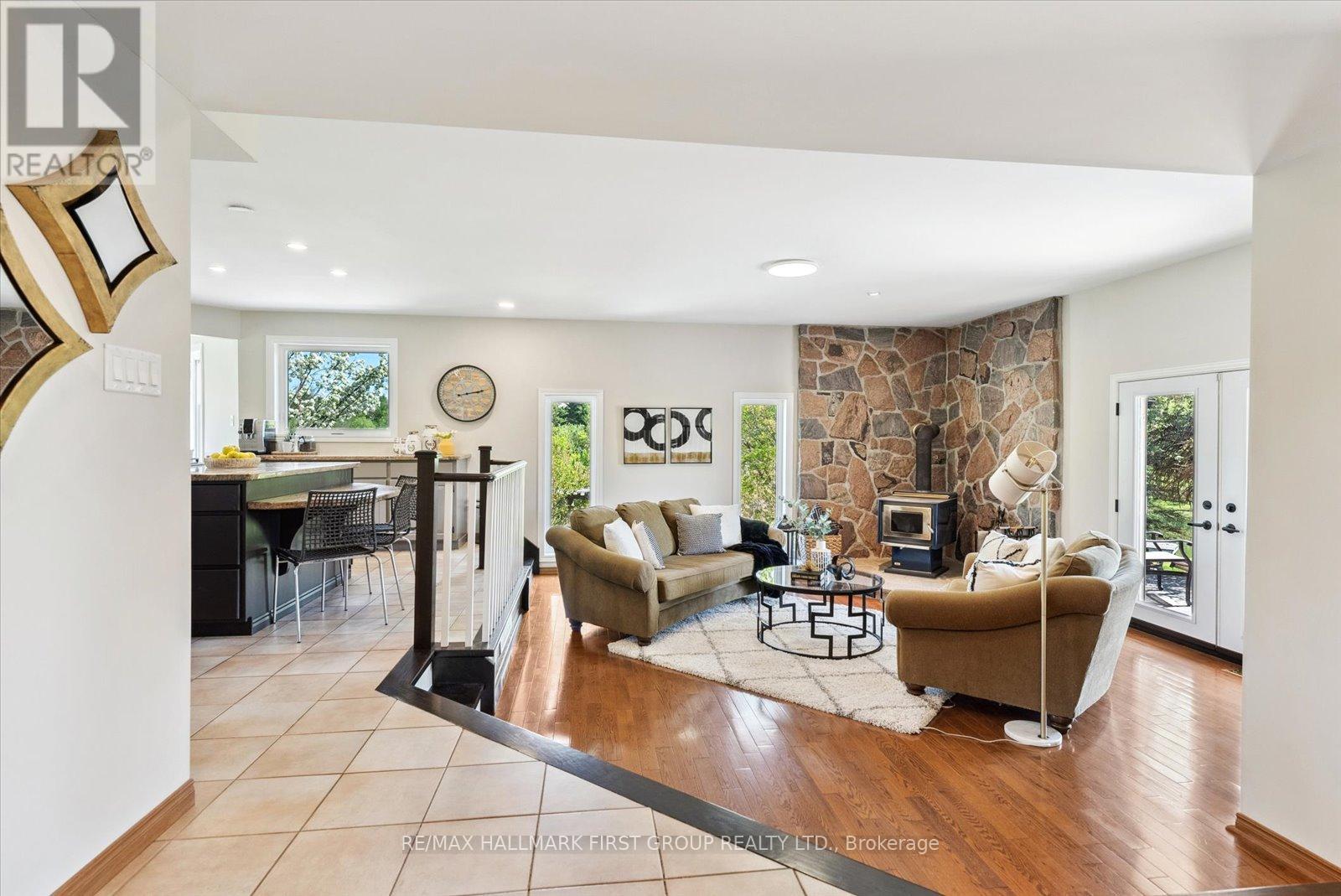 4655 Sideline 6, Pickering, Ontario  L1Y 1A2 - Photo 7 - E12519168