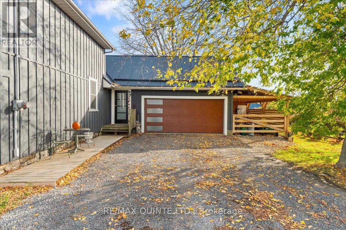 15775 Loyalist Parkway, Prince Edward County, Ontario  K0K 1G0 - Photo 3 - X12519352