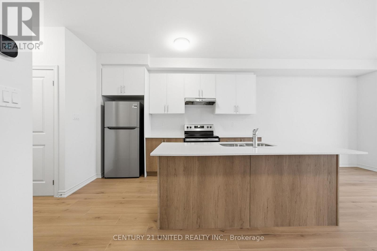 129 Sanderson Drive, Kawartha Lakes, Ontario  K9V 0S7 - Photo 10 - X12519438