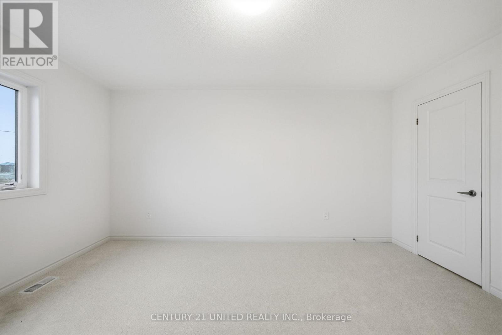 129 Sanderson Drive, Kawartha Lakes, Ontario  K9V 0S7 - Photo 32 - X12519438