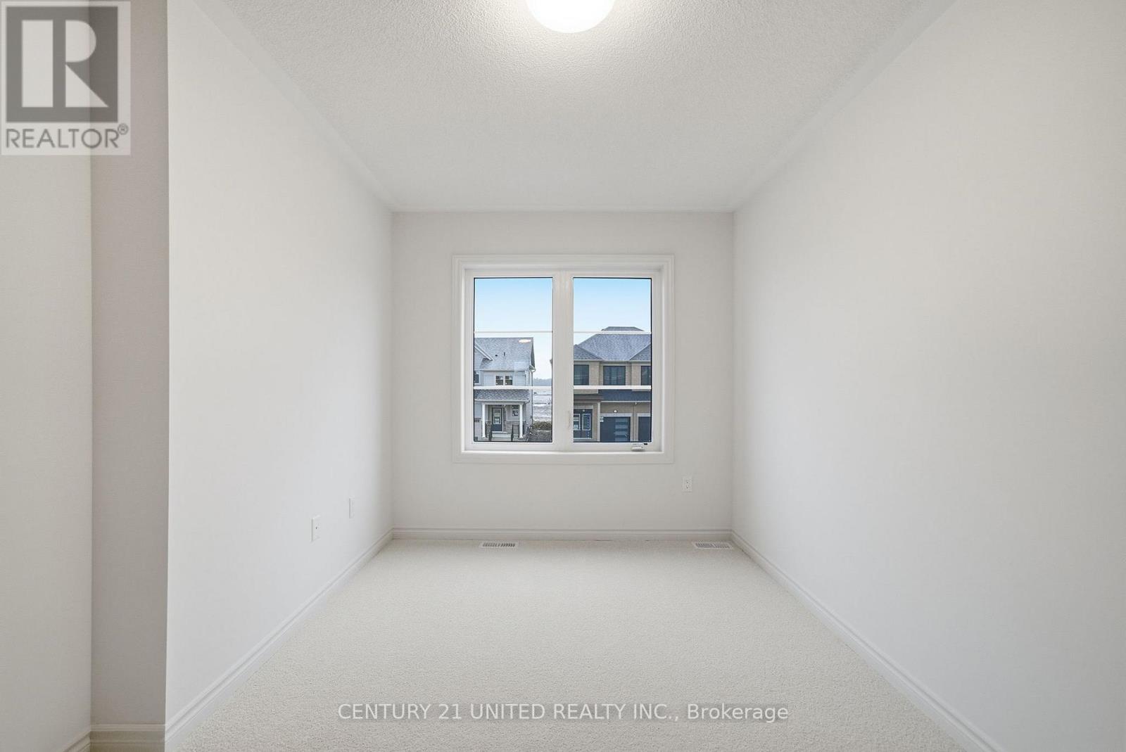 129 Sanderson Drive, Kawartha Lakes, Ontario  K9V 0S7 - Photo 43 - X12519438