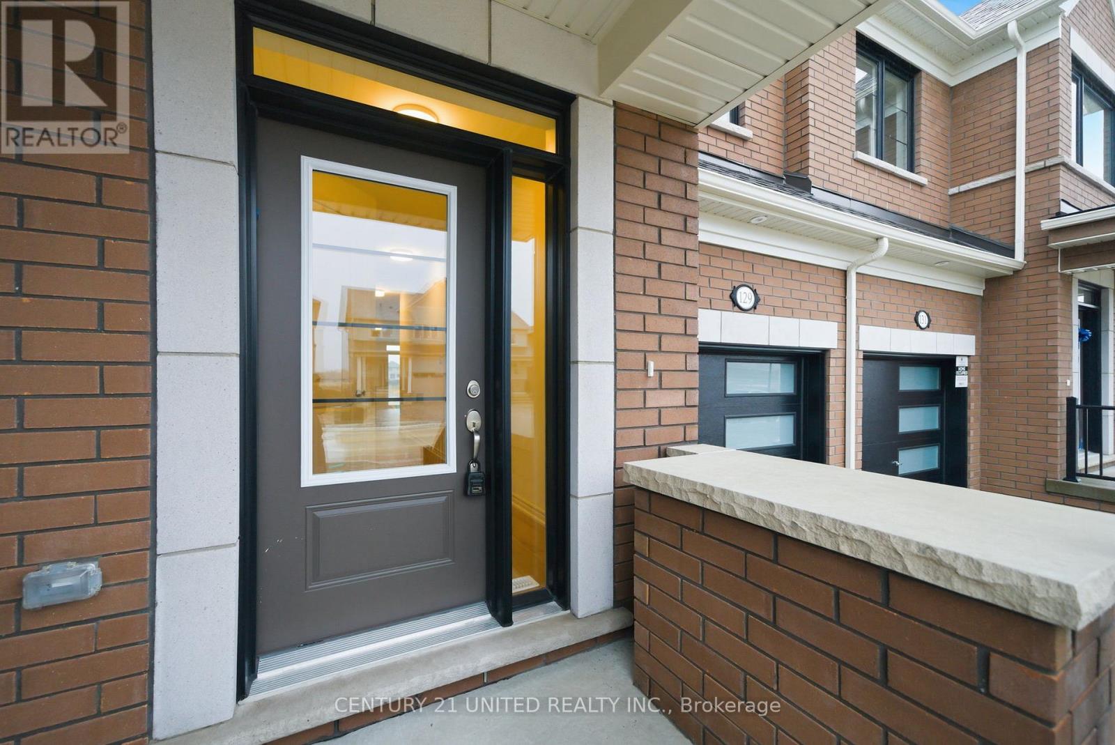 129 Sanderson Drive, Kawartha Lakes, Ontario  K9V 0S7 - Photo 5 - X12519438