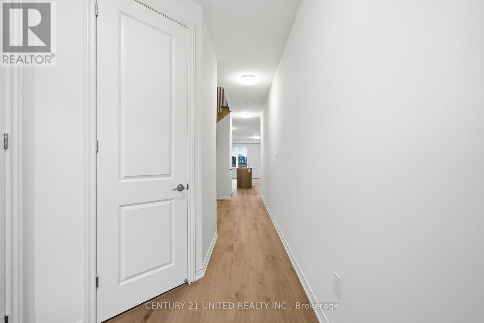 129 Sanderson Drive, Kawartha Lakes, Ontario  K9V 0S7 - Photo 8 - X12519438