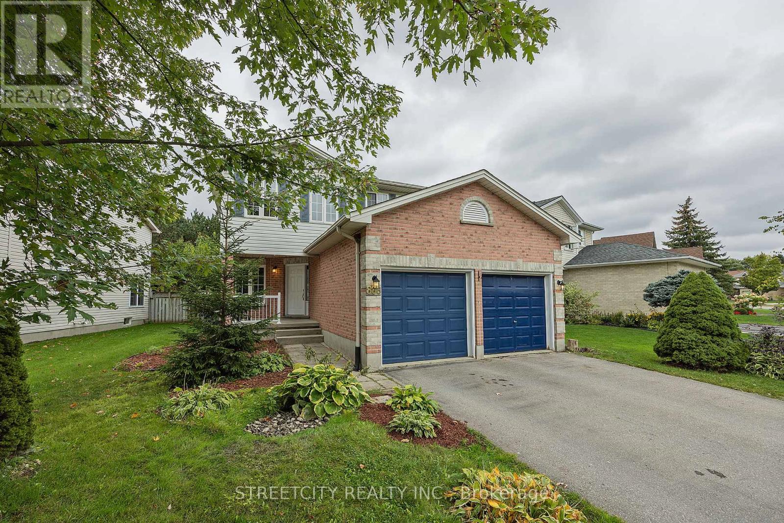 808 Guildwood Boulevard, London North, Ontario  N6H 5G2 - Photo 2 - X12519254