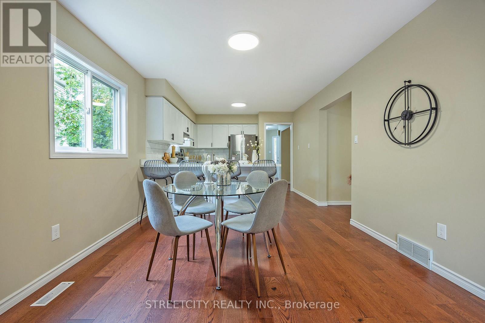 808 Guildwood Boulevard, London North, Ontario  N6H 5G2 - Photo 21 - X12519254