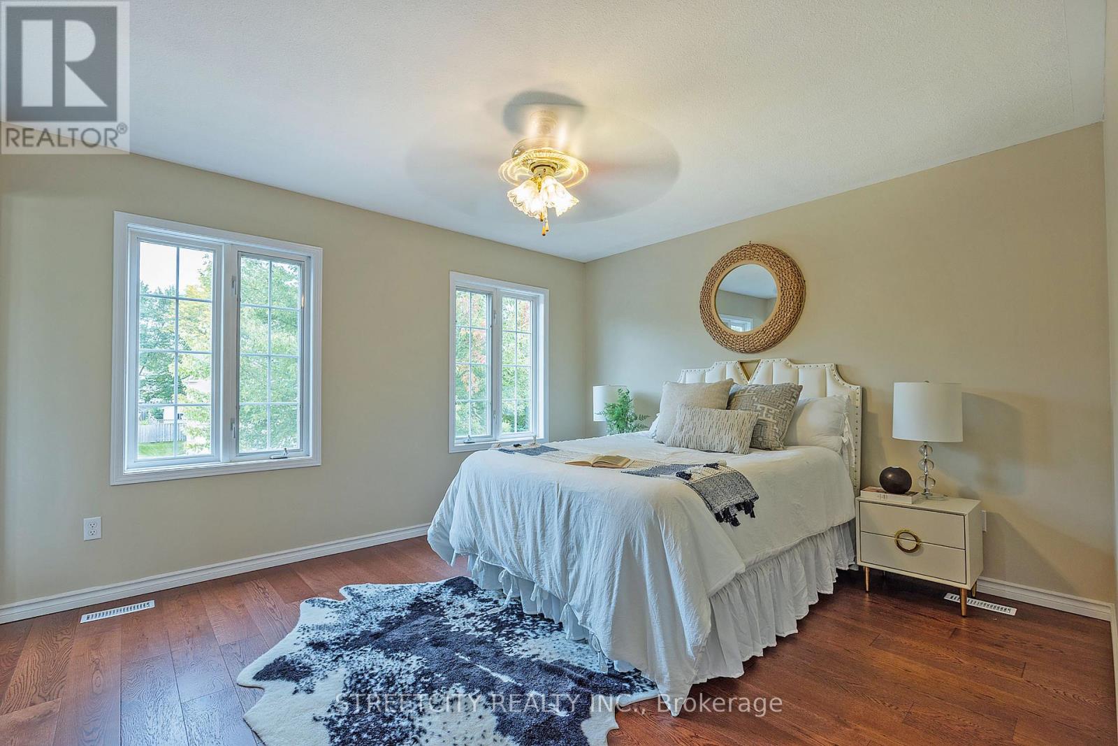 808 Guildwood Boulevard, London North, Ontario  N6H 5G2 - Photo 28 - X12519254