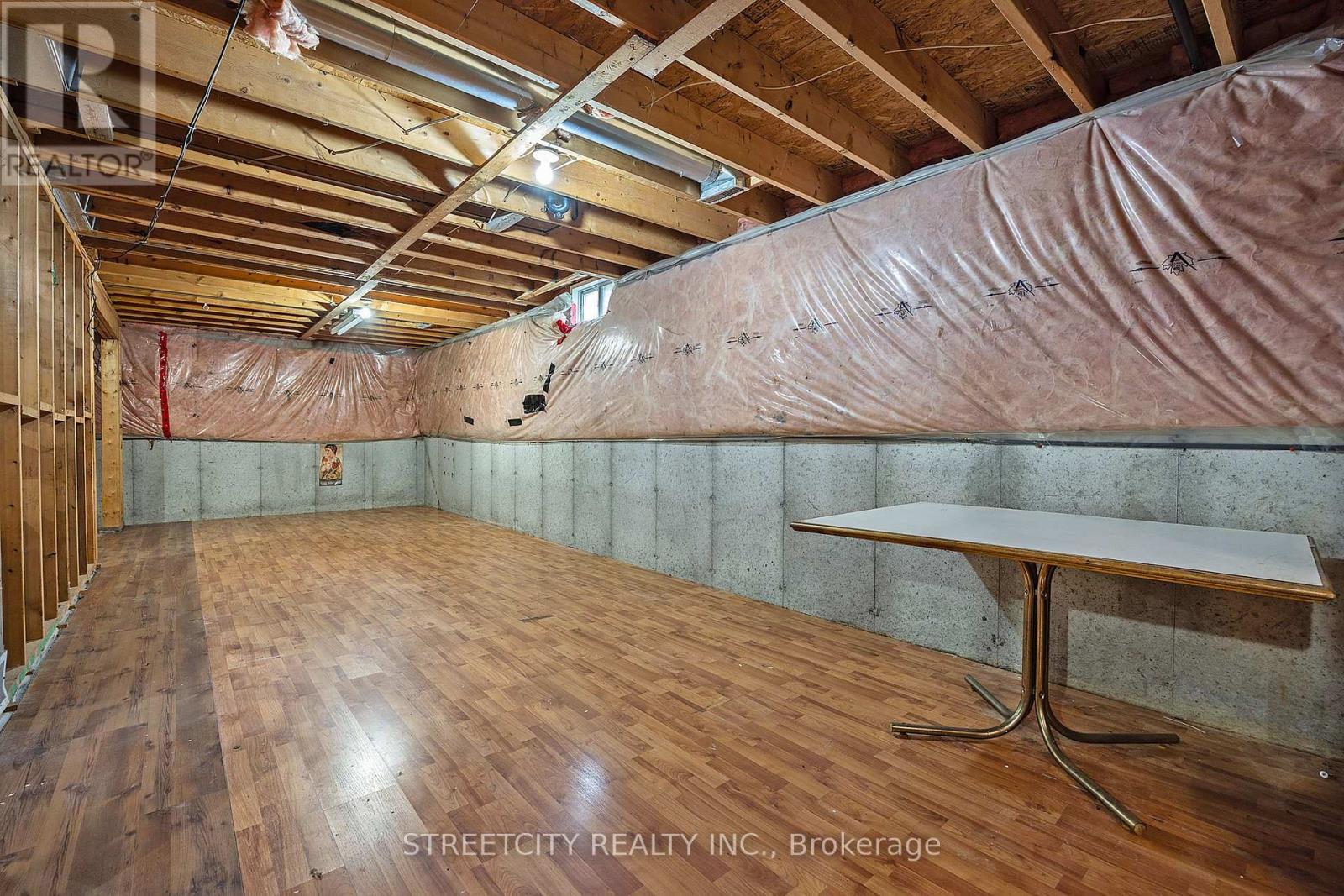 808 Guildwood Boulevard, London North, Ontario  N6H 5G2 - Photo 39 - X12519254