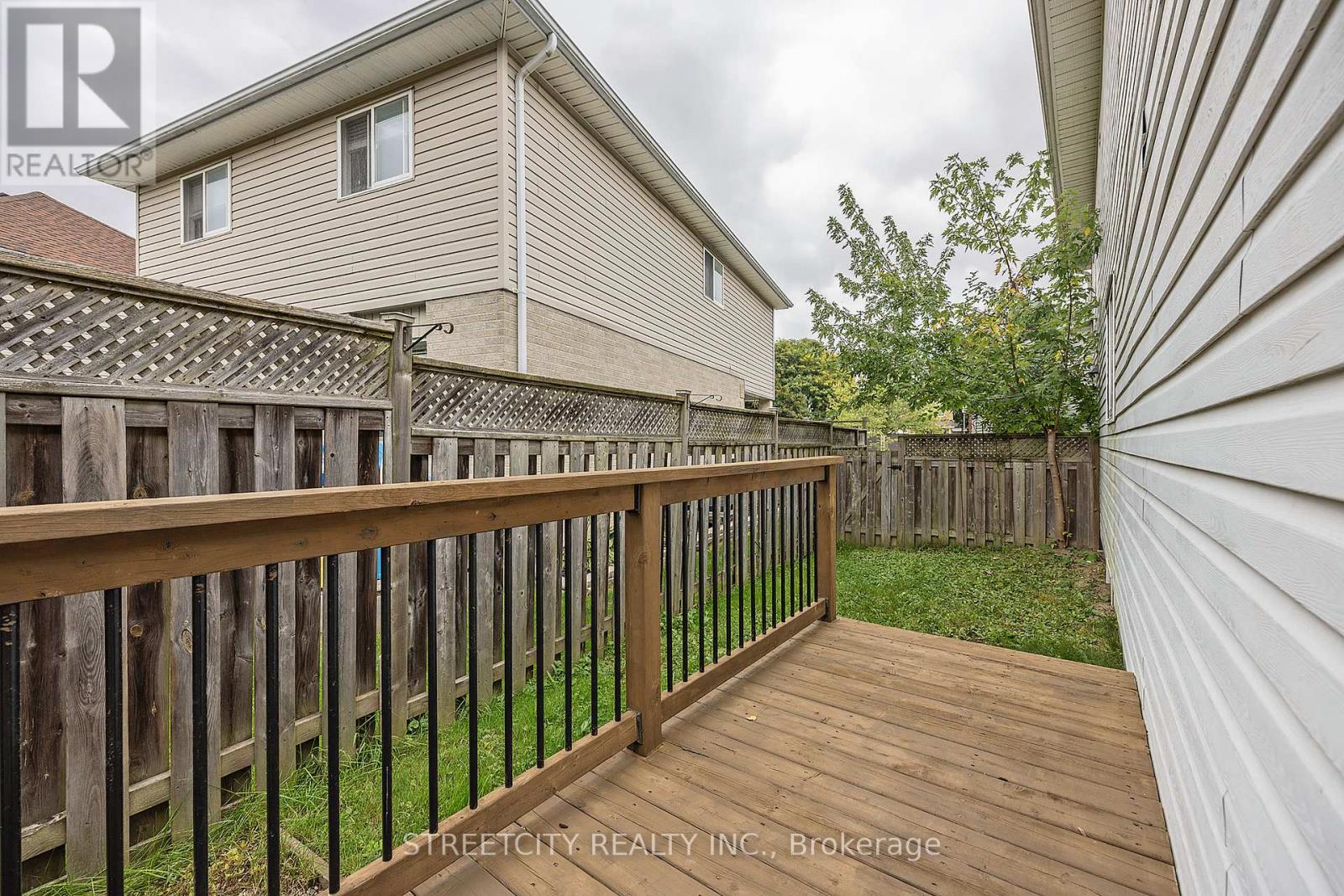 808 Guildwood Boulevard, London North, Ontario  N6H 5G2 - Photo 45 - X12519254