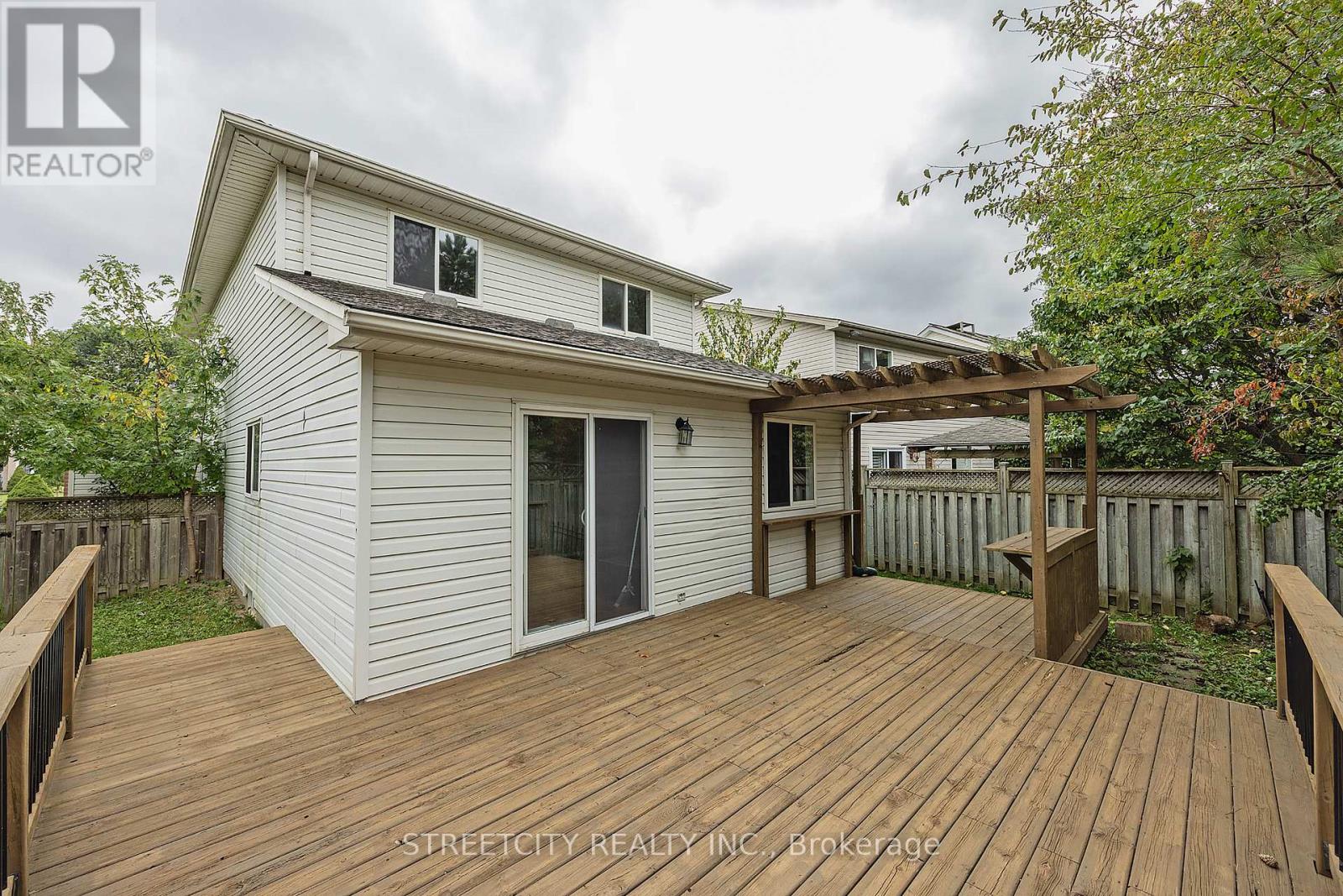 808 Guildwood Boulevard, London North, Ontario  N6H 5G2 - Photo 50 - X12519254