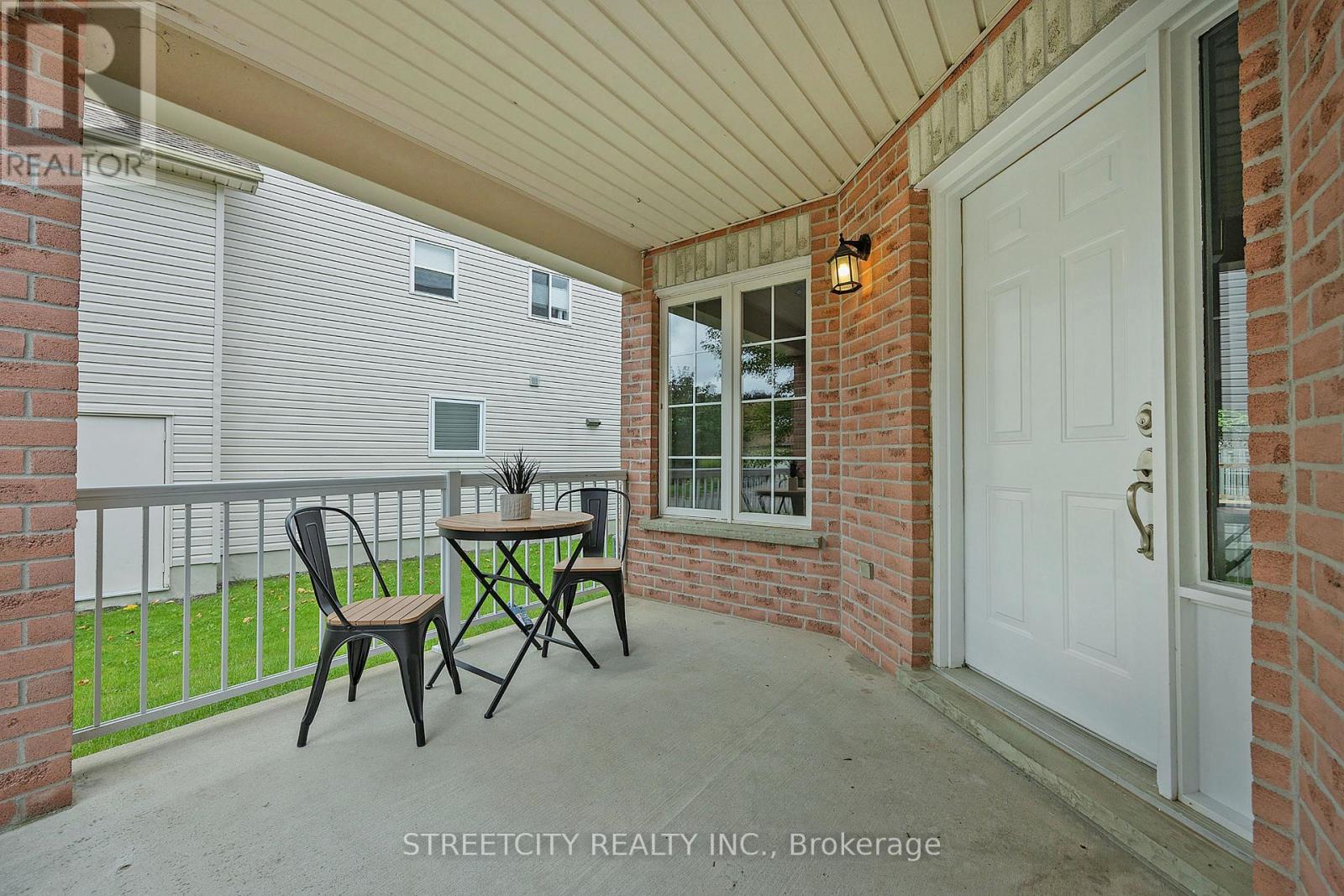 808 Guildwood Boulevard, London North, Ontario  N6H 5G2 - Photo 6 - X12519254