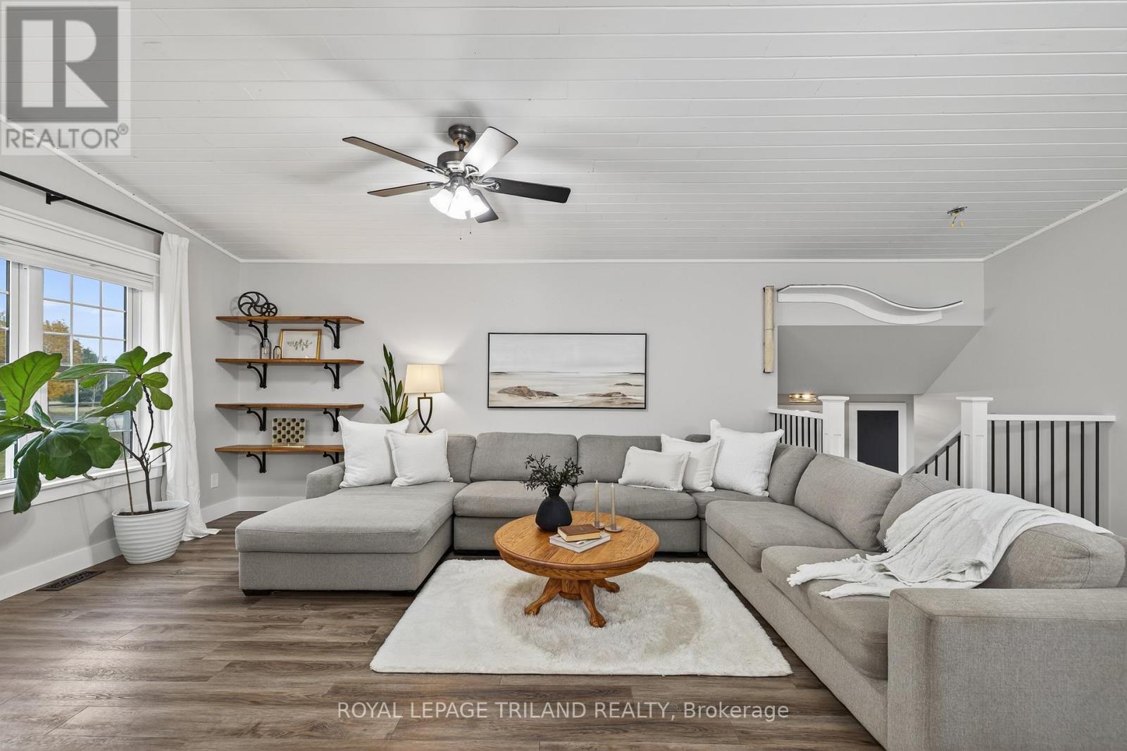 11565 Springfield Road, Malahide, Ontario  N5H 2R3 - Photo 6 - X12519288