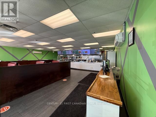 1362 Lambton Mall Road, Sarnia, Ontario  N7S 5R6 - Photo 3 - X12519434