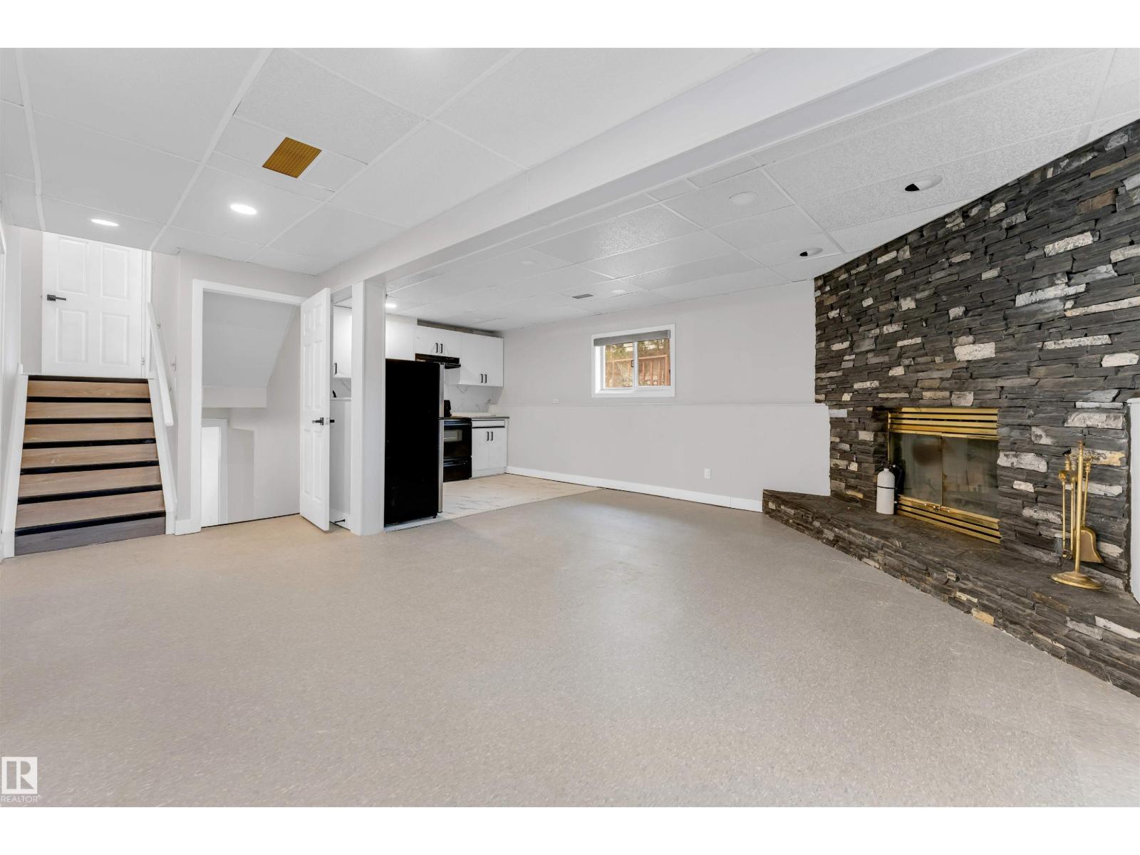 3313 43 St Nw, Edmonton, Alberta  T6L 5Z6 - Photo 21 - E4464973