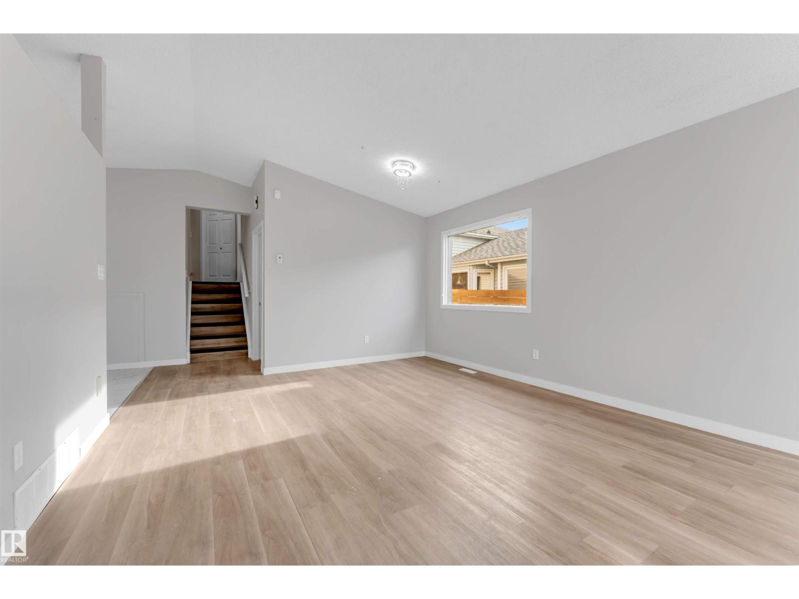 3313 43 St Nw, Edmonton, Alberta  T6L 5Z6 - Photo 22 - E4464973