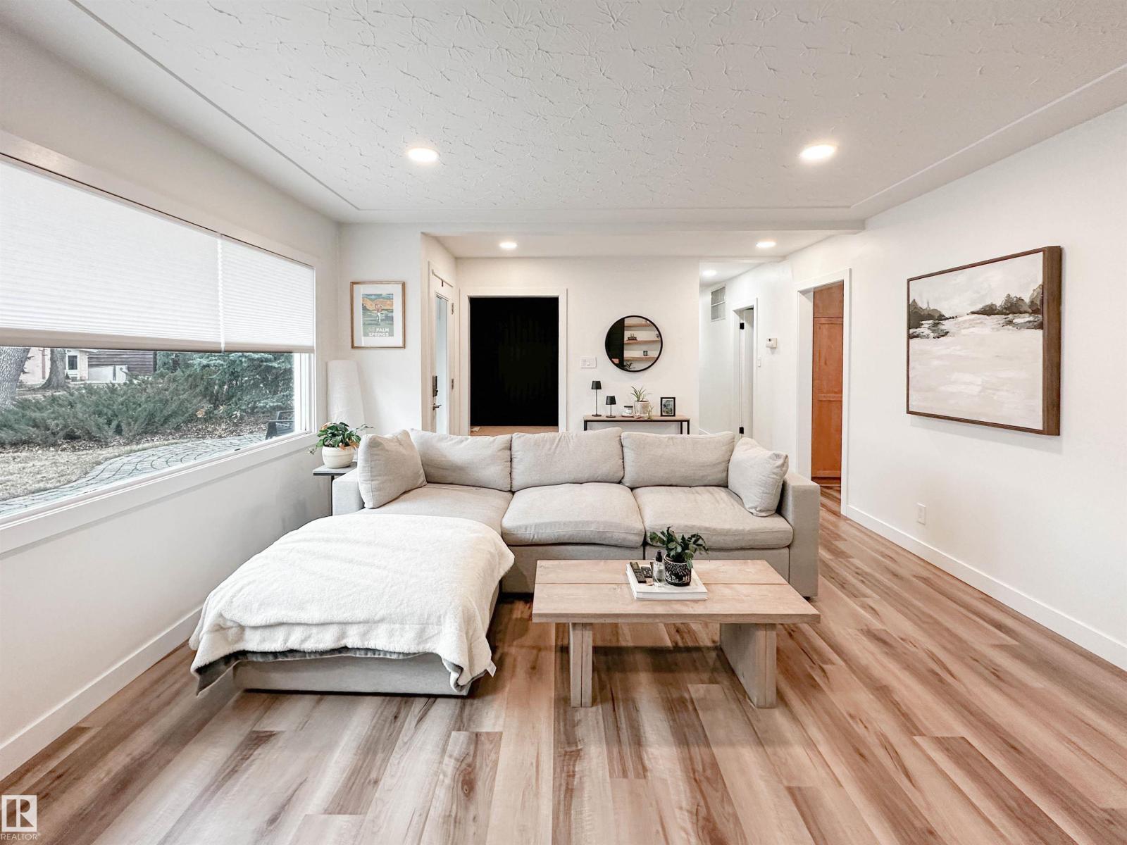 4 Balmoral Dr, St. Albert, Alberta  T8N 0B8 - Photo 10 - E4464975