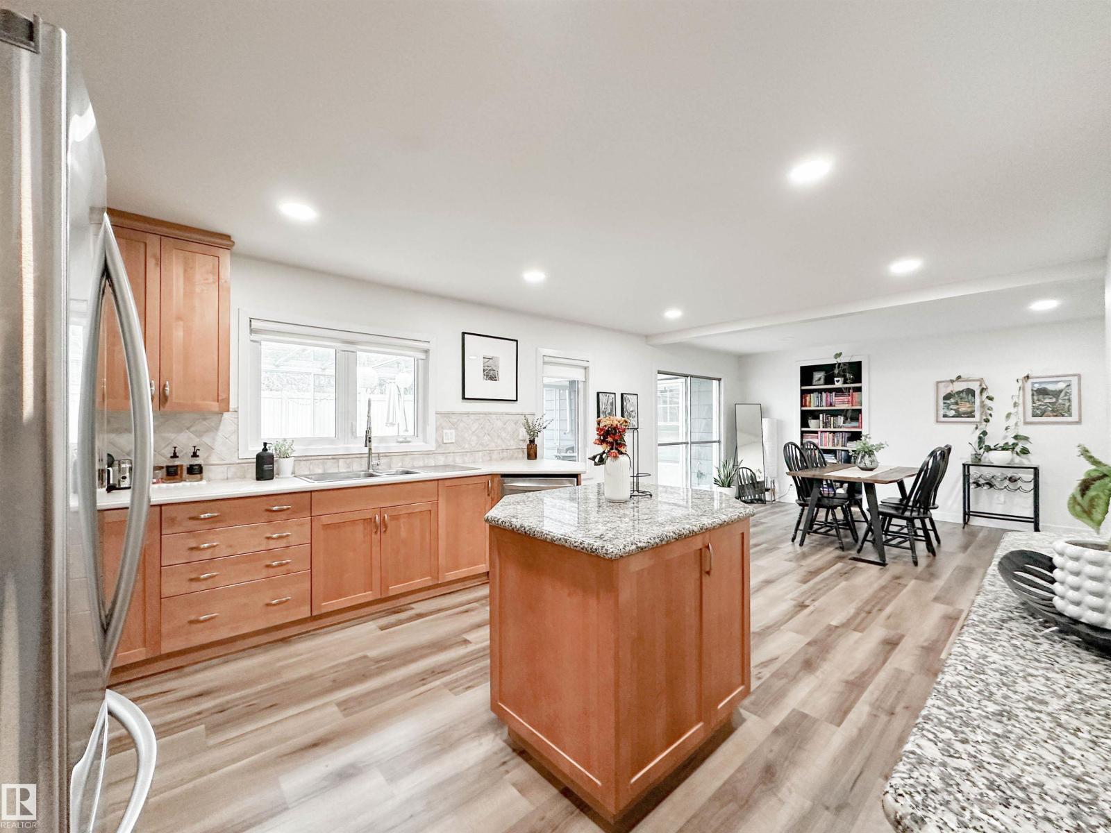 4 Balmoral Dr, St. Albert, Alberta  T8N 0B8 - Photo 12 - E4464975