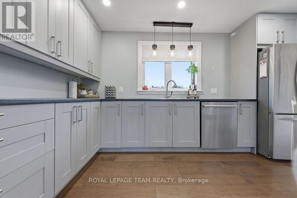 1265 Haley Road, Whitewater Region, Ontario K0J 1Y0 - Photo 10 - X12519328