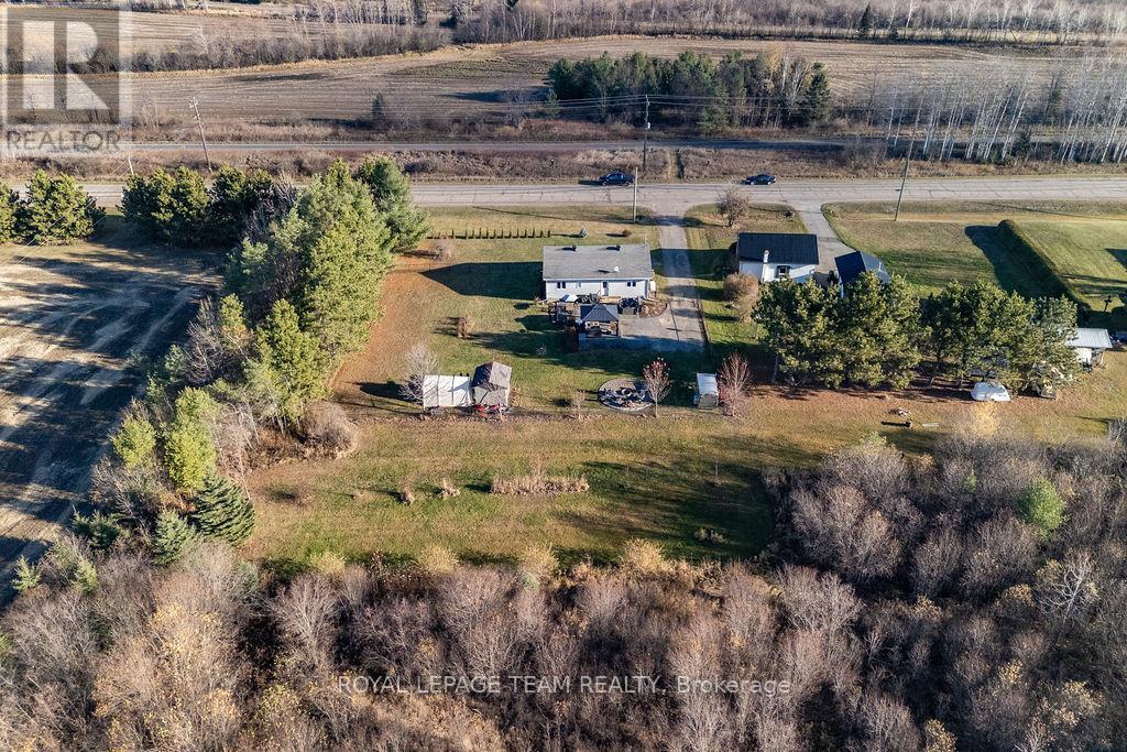 1265 Haley Road, Whitewater Region, Ontario K0J 1Y0 - Photo 33 - X12519328