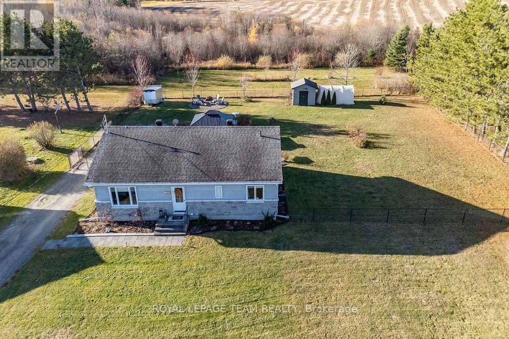 1265 Haley Road, Whitewater Region, Ontario K0J 1Y0 - Photo 36 - X12519328