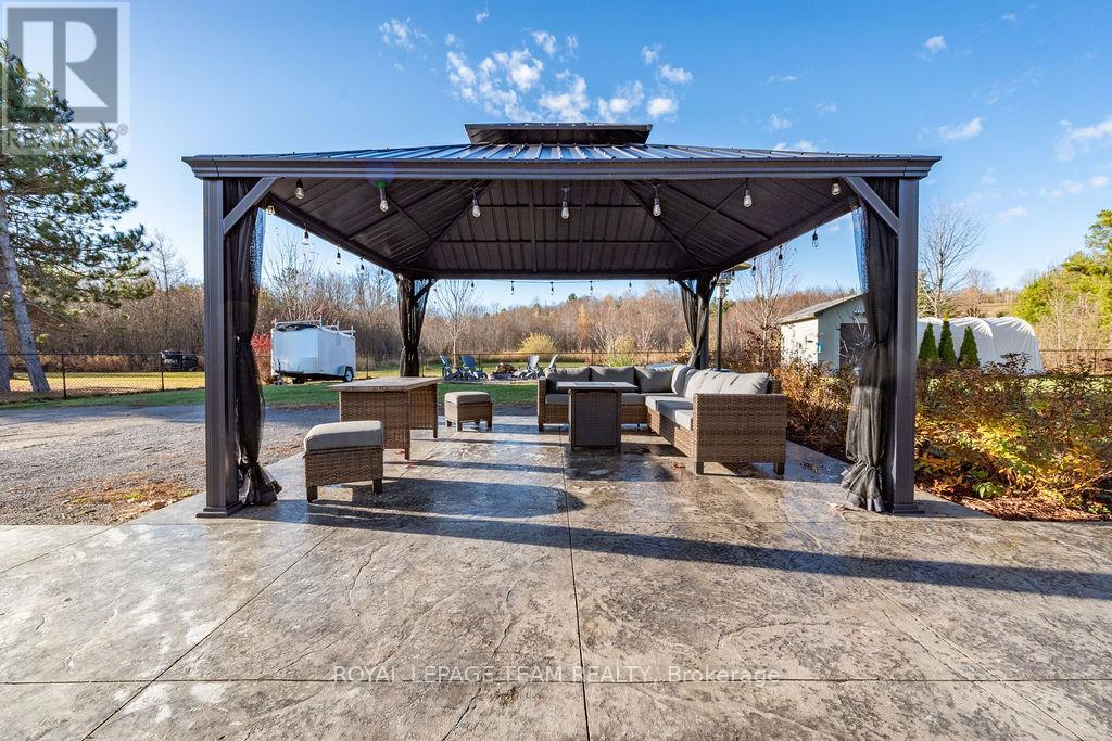 1265 Haley Road, Whitewater Region, Ontario K0J 1Y0 - Photo 7 - X12519328