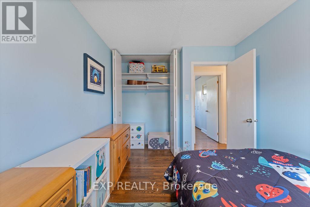 19 Sunnycrest Drive, Ottawa, Ontario  K2E 5Y3 - Photo 22 - X12519284